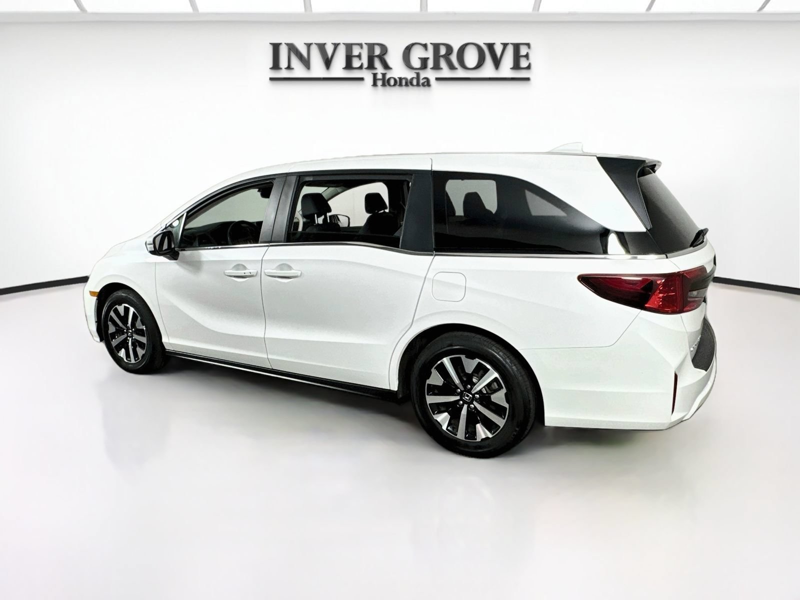 2025 Honda Odyssey EX-L - Photo 27