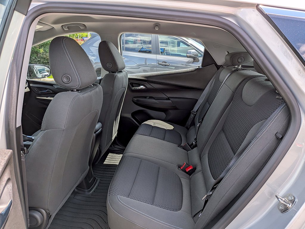 2023 Chevrolet Bolt EV LT - Photo 13