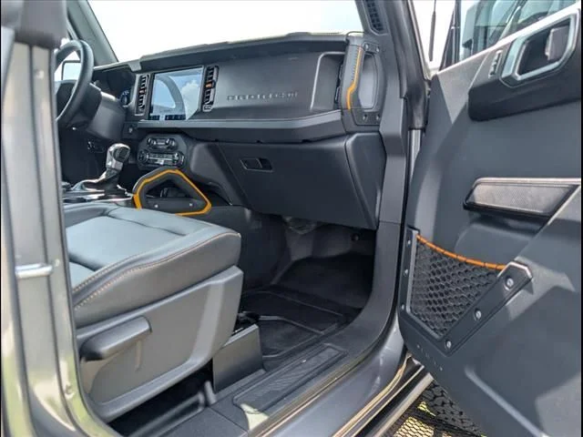 Used 2024 Gray Metallic Ford Badlands image 21
