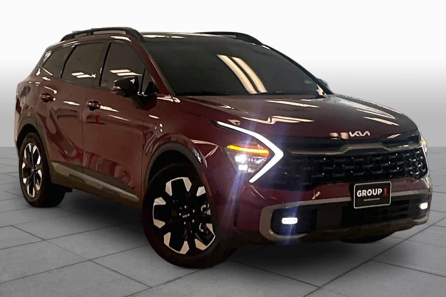 Used 2024 Dawning Red Kia X-Line Prestige image 2