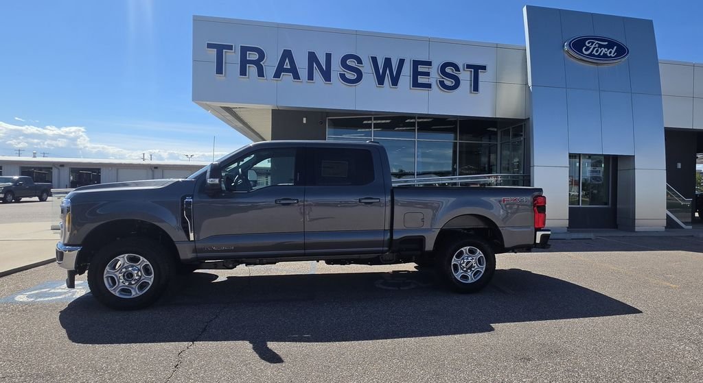 New 2026 Carbonized Gray Metallic Ford F-250® XLT image 2