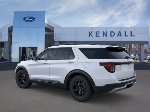 New 2026 Space White Metallic Ford Tremor image 4