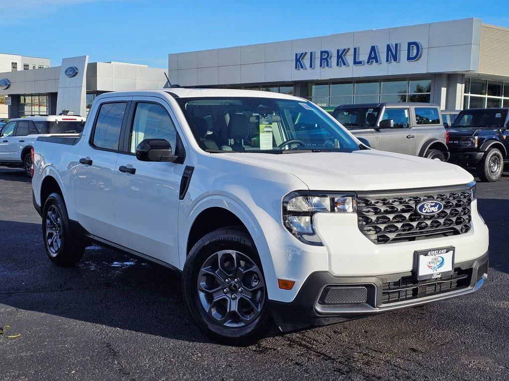 2025 Ford Maverick XLT AWD's photo
