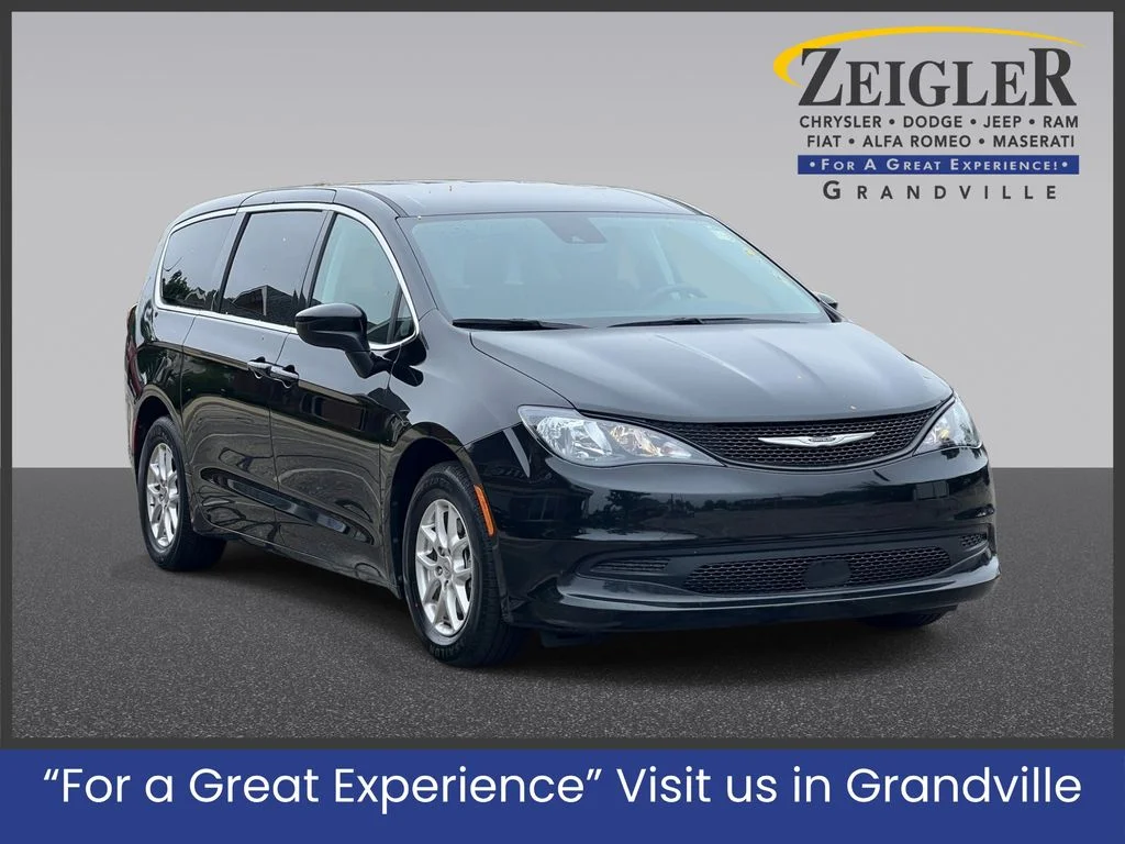2024 Chrysler Voyager