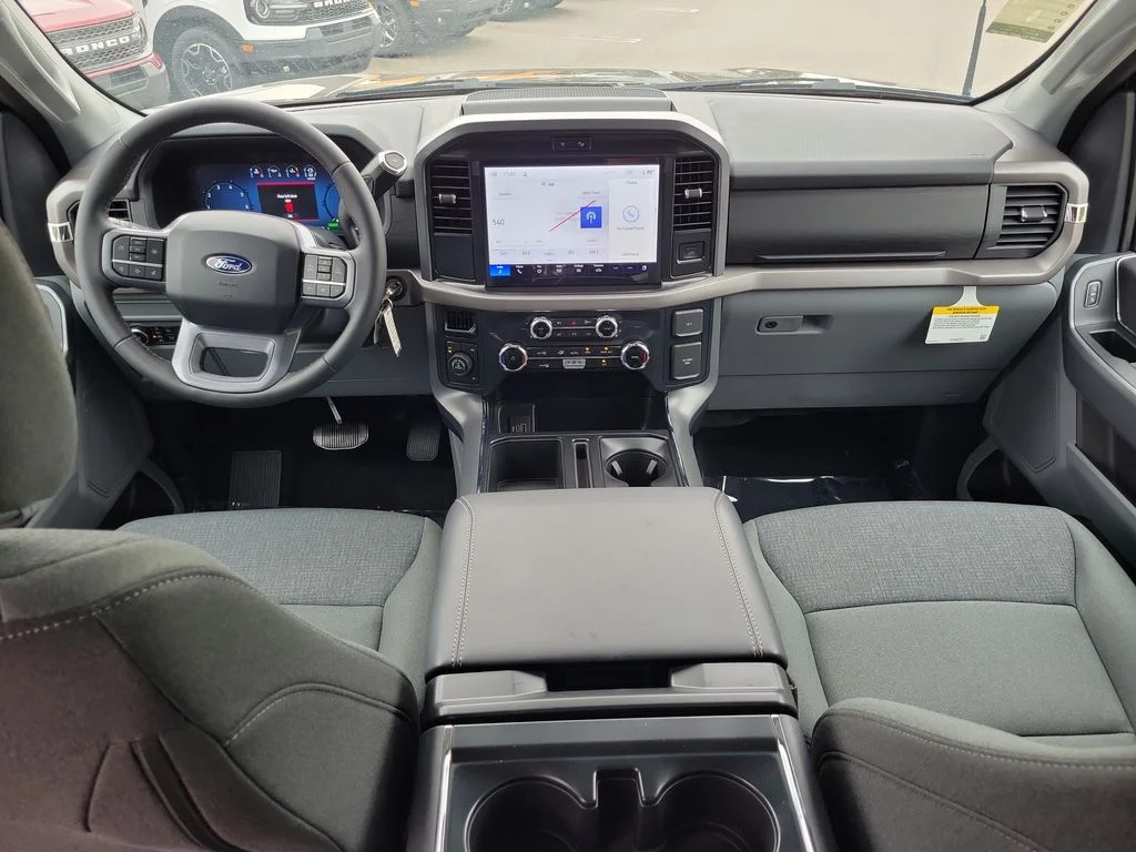 New 2026 Agate Black Metallic Ford XLT image 11