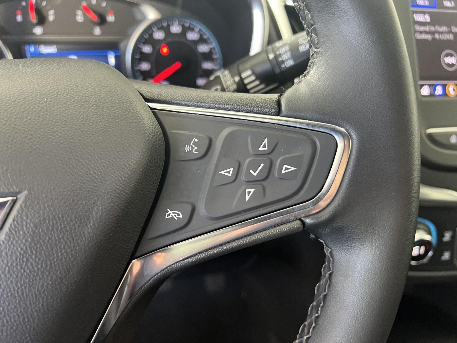 Used 2024 Summit White Chevrolet LT image 10