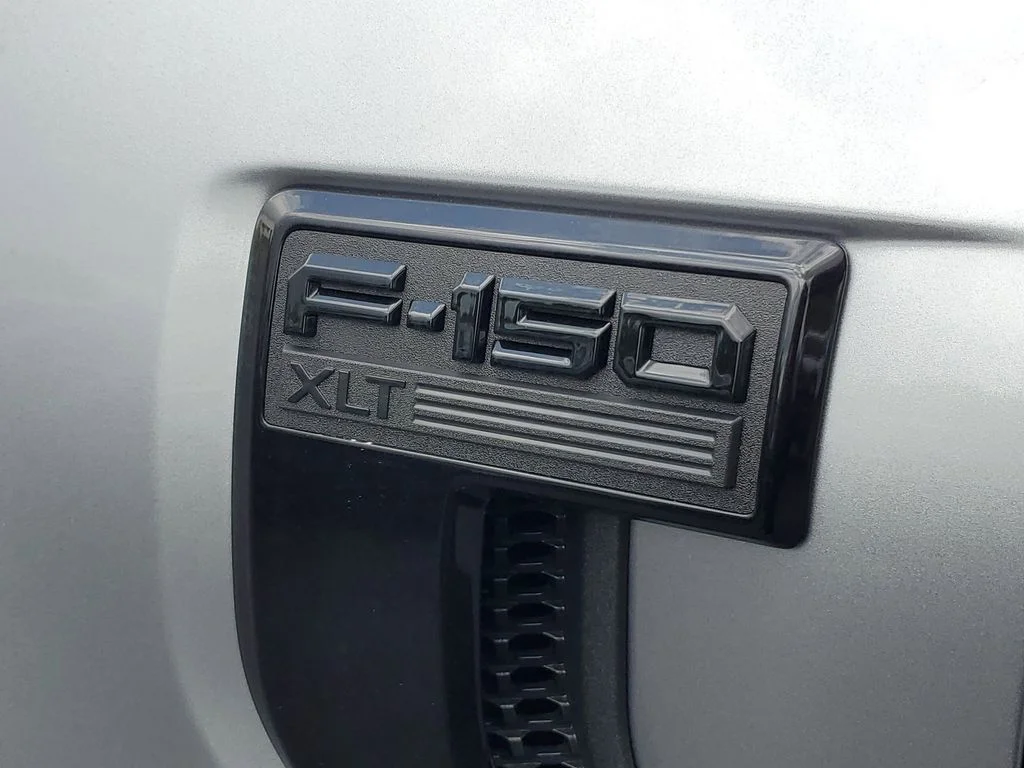 New 2026 Iconic Silver Metallic Ford XLT image 31