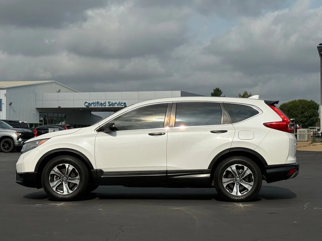 Used 2019  Honda LX image 2