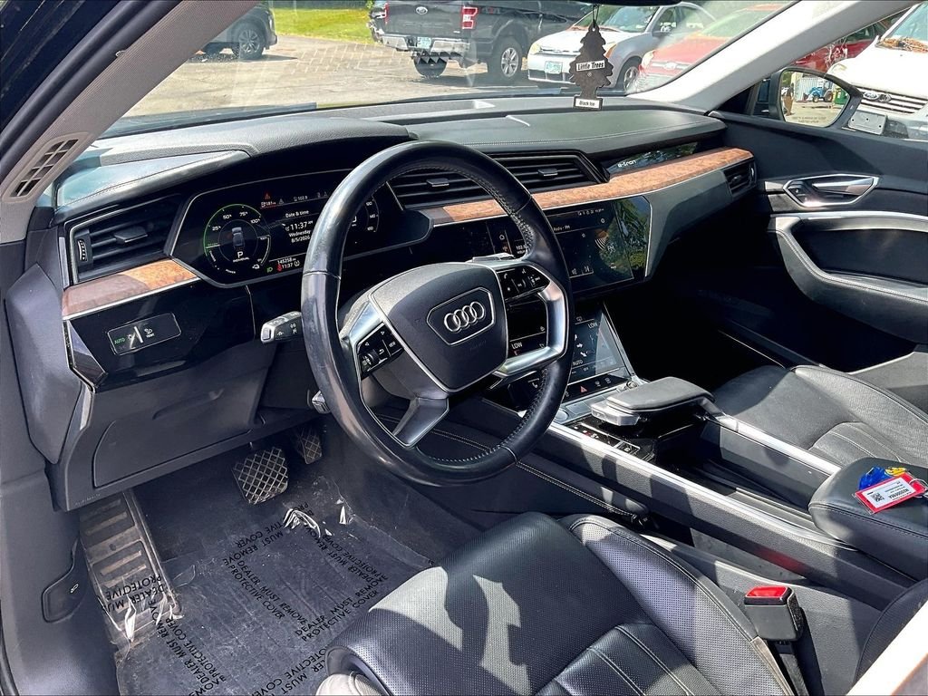 Used 2019 Black Metallic Audi Prestige image 8