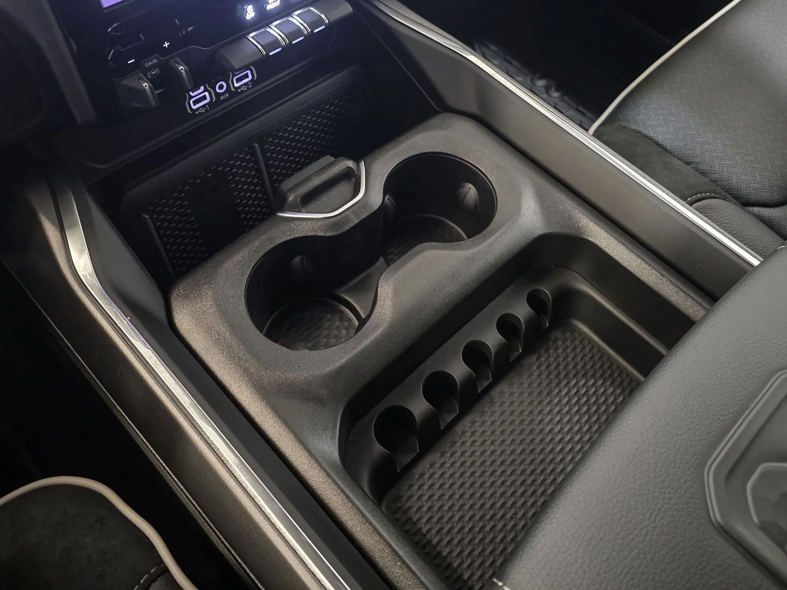 2026 RAM 1500 Laramie - Photo 30