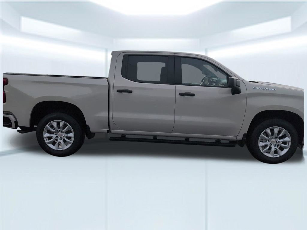 New 2026 White Sands Chevrolet Custom image 19