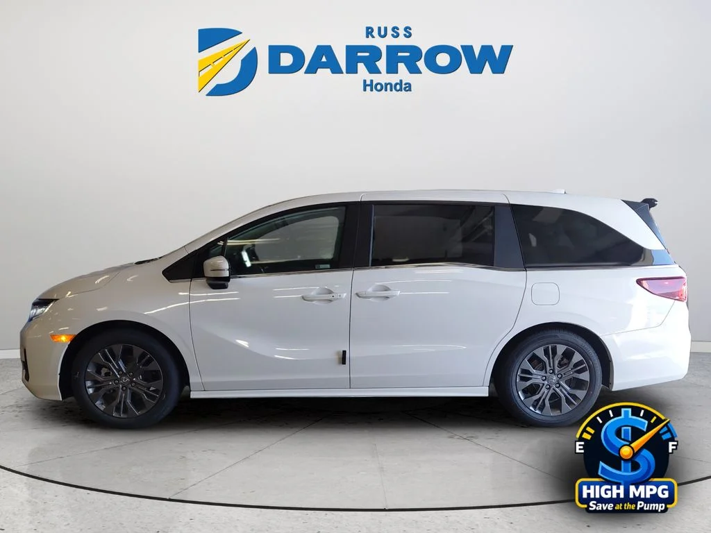 New 2026 Platinum White Pearl Honda Touring image 2