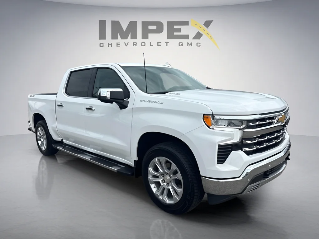 Used 2025 Summit White Chevrolet LTZ image 7