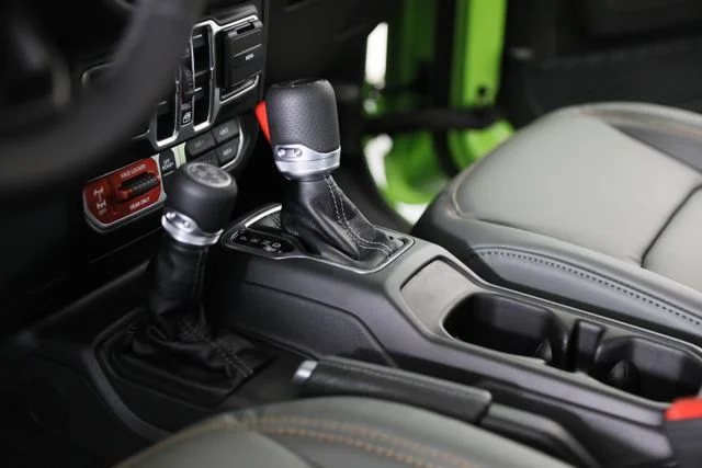 New 2026 Mojito Exterior Paint Jeep Mojave X image 17