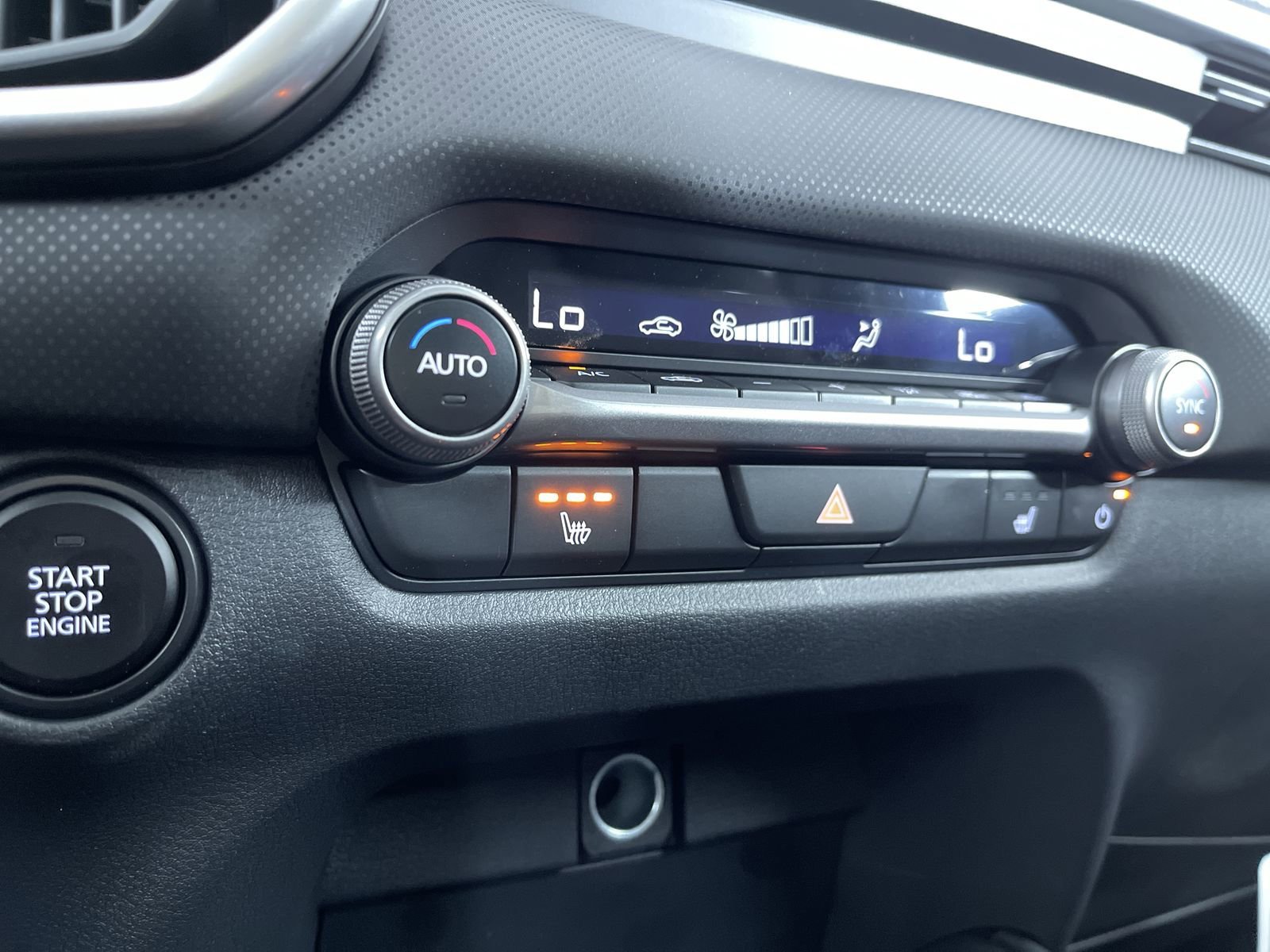 2025 Mazda CX-50 Premium - Photo 18