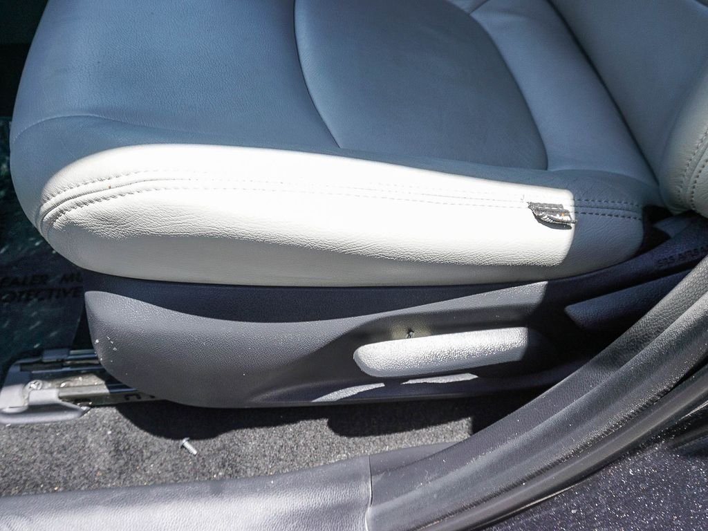 Used 2019 Gray Toyota XLE image 19