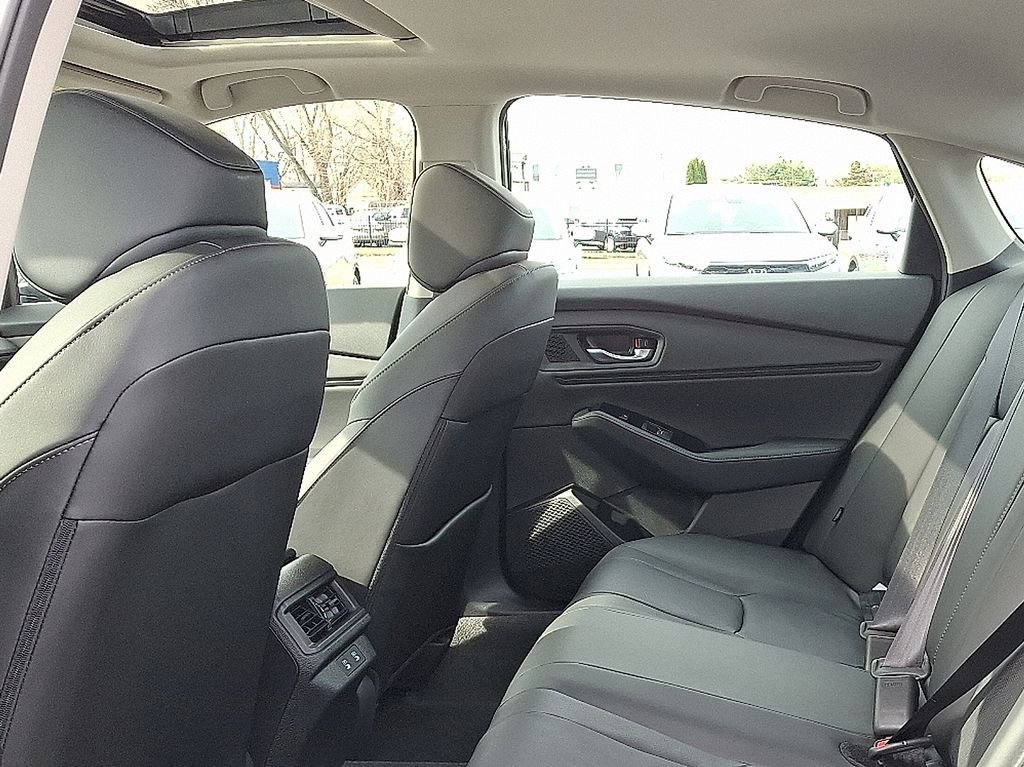 New 2026 Platinum White Pearl Honda Touring Hybrid image 8