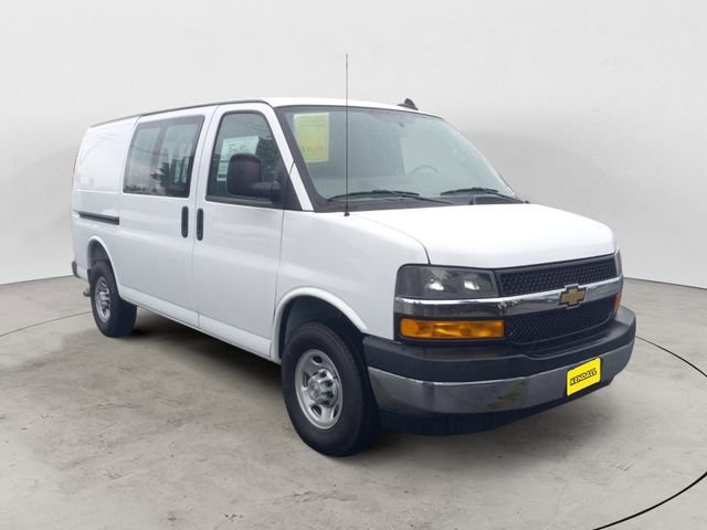 2025 Chevrolet Express Cargo Work Van - Photo 7