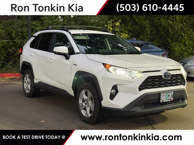 2020 Toyota RAV4 Hybrid XLE