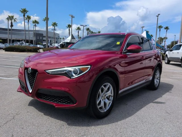 Used 2020 Alfa Rosso Alfa Romeo Base image 8