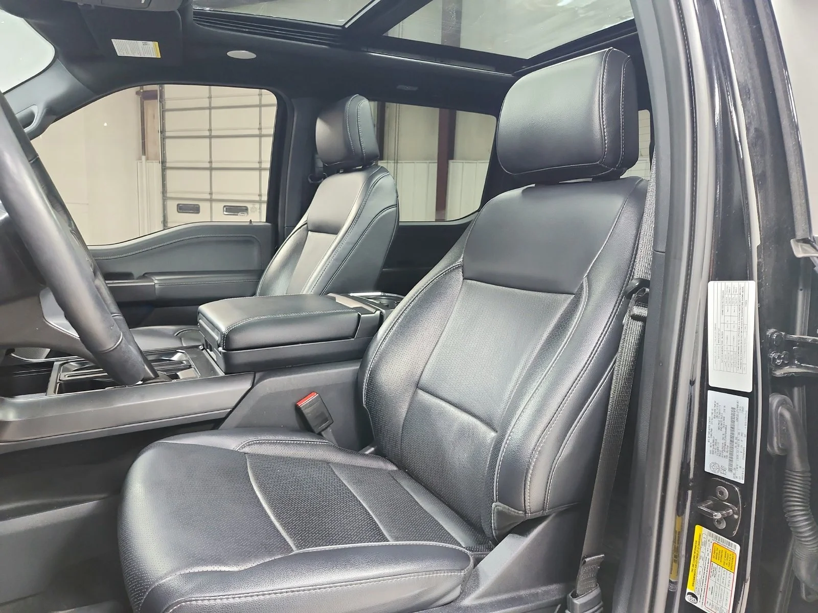 Used 2024 Black Ford Lariat image 10