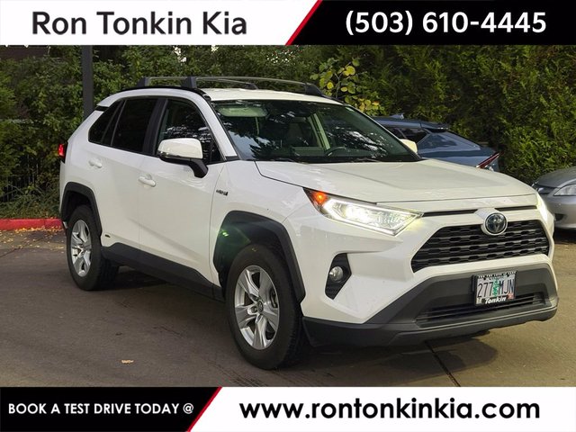 2020 Toyota RAV4 Hybrid XLE