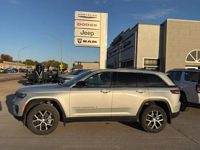 2023 Jeep Grand Cherokee