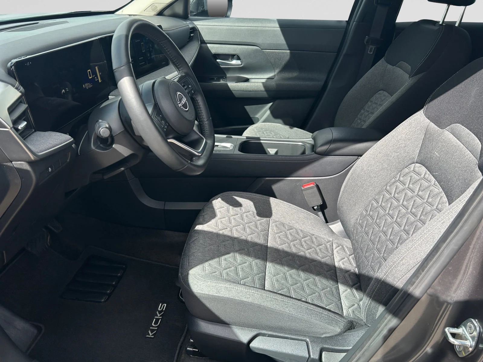 Used 2026 Gray Nissan SV AWD image 13