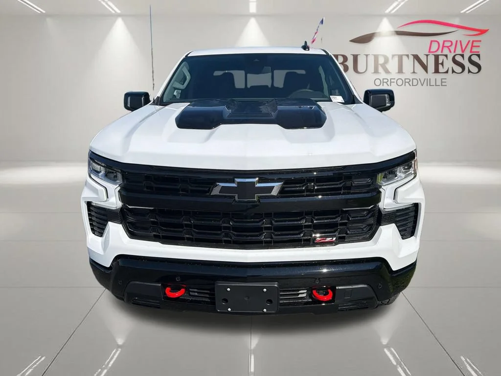 2026 Chevrolet Silverado 1500 LT Trail Boss - Photo 2