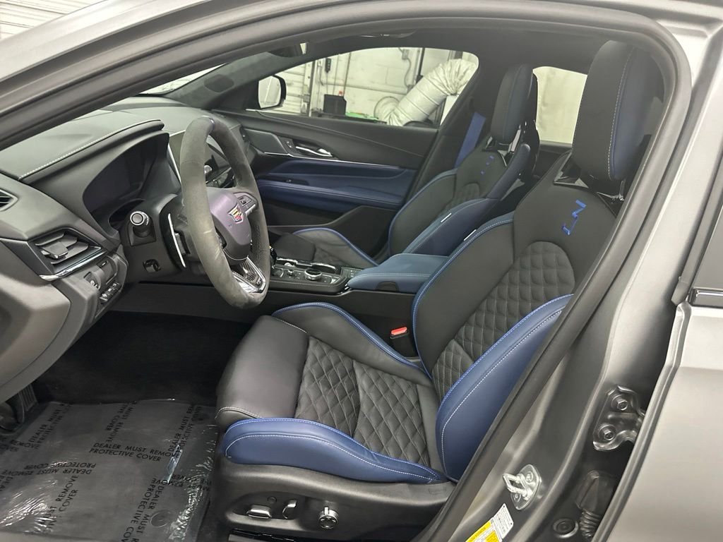 Used 2025 Gray Cadillac V-Series image 22
