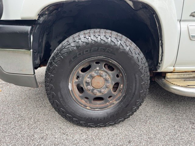 Used 2003 Chevrolet Silverado 2500HD LS with VIN 1GCHK29G33E256505 for sale in Crown Point, IN