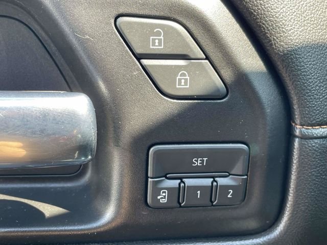 Certified Used 2020 Onyx Black GMC AT4 image 10