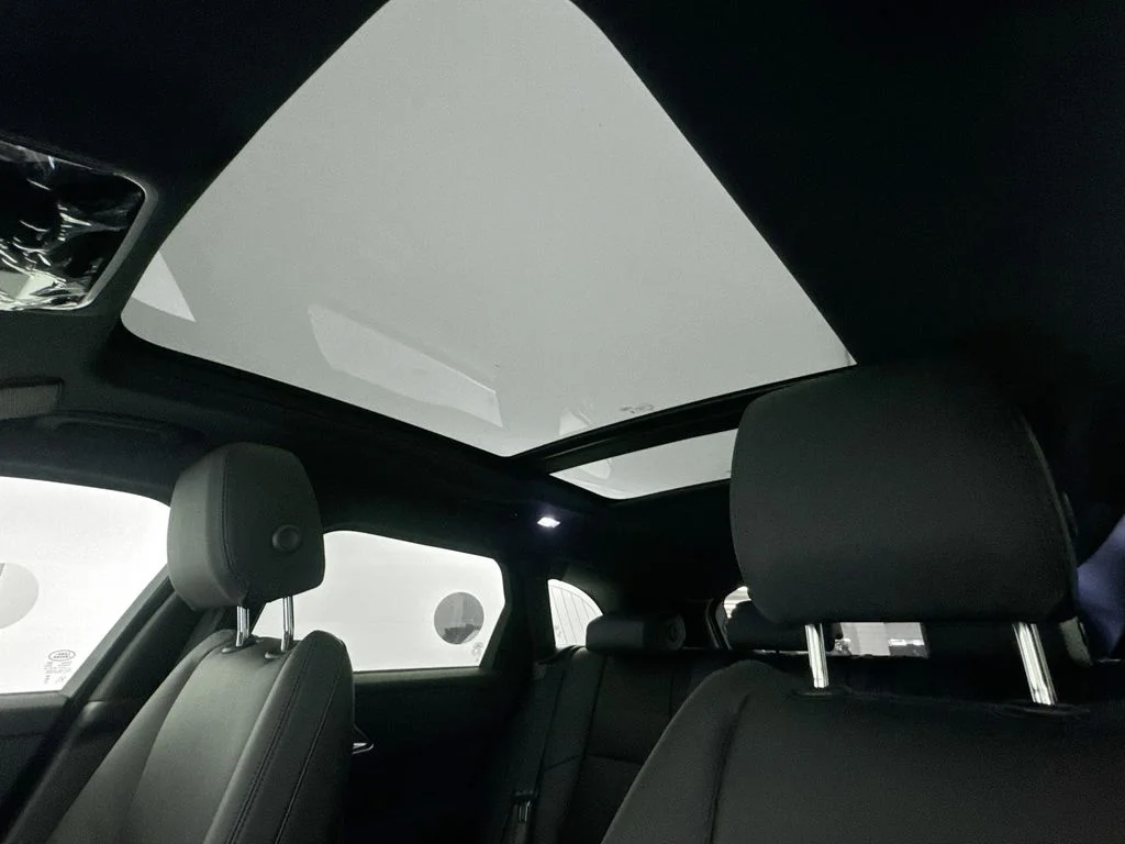 New 2026 Arroios Grey Land Rover S image 21