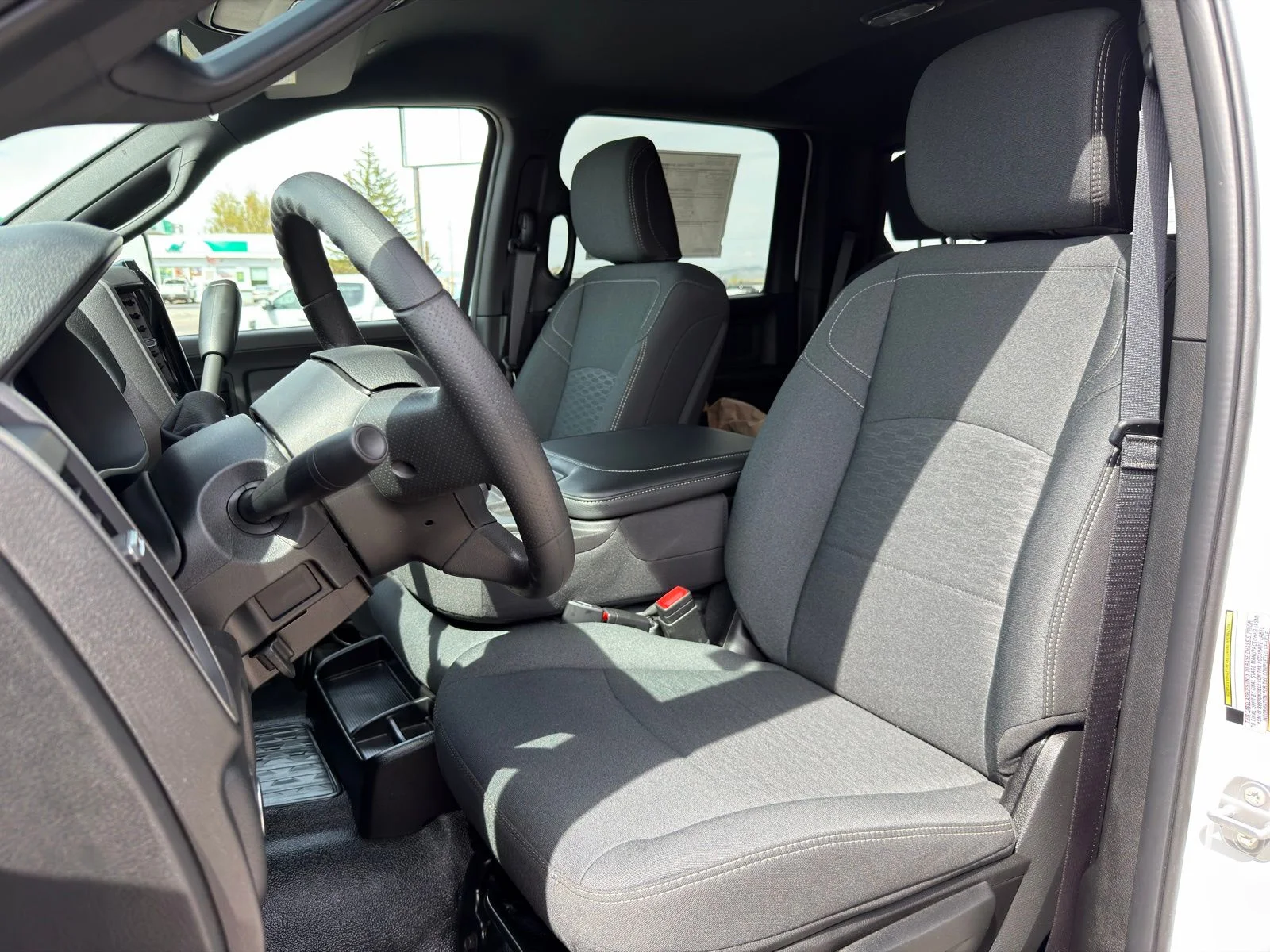New 2026 Bright White Clearcoat RAM Tradesman image 12