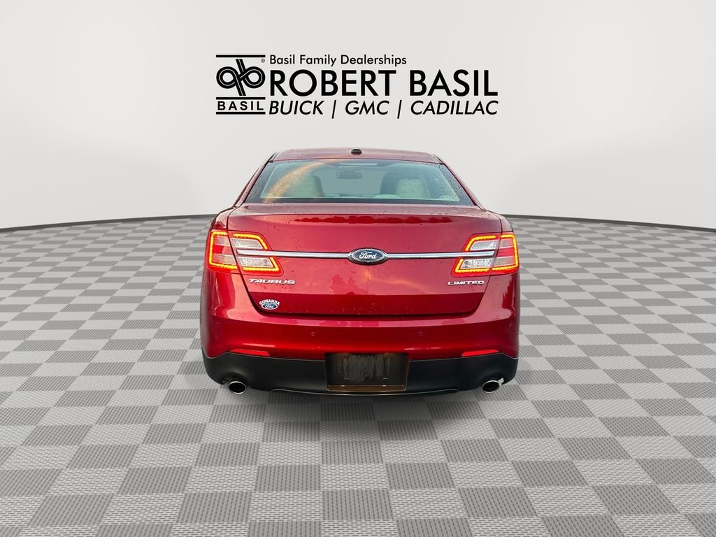 Used 2019  Ford Limited image 7