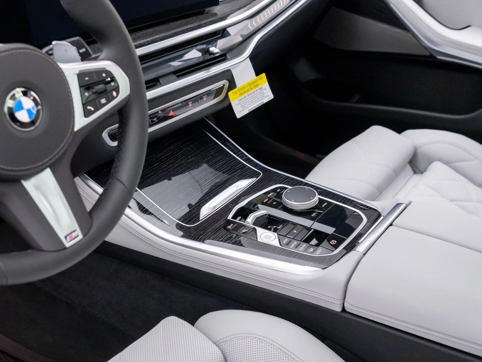 New 2026 Gray BMW xDrive40i image 18