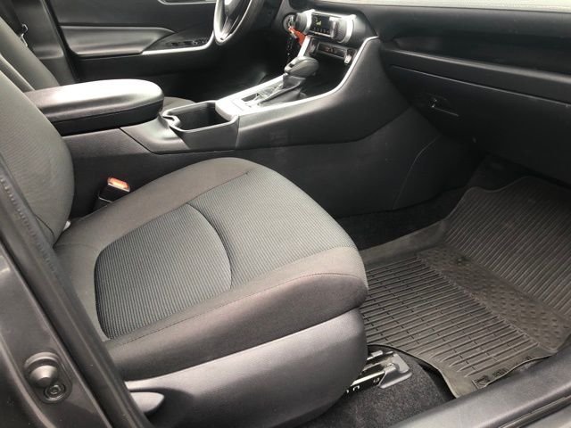 Used 2022 Gray Toyota LE image 16