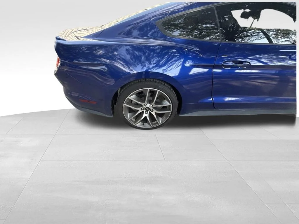 Used 2016 Blue Ford EcoBoost Premium image 9