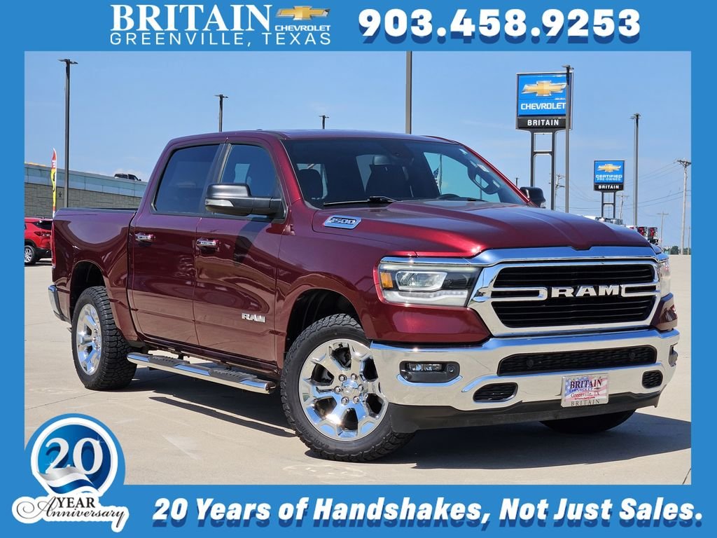2019 RAM 1500 Big Horn/Lone Star 4x4 Crew Cab 5'7's photo