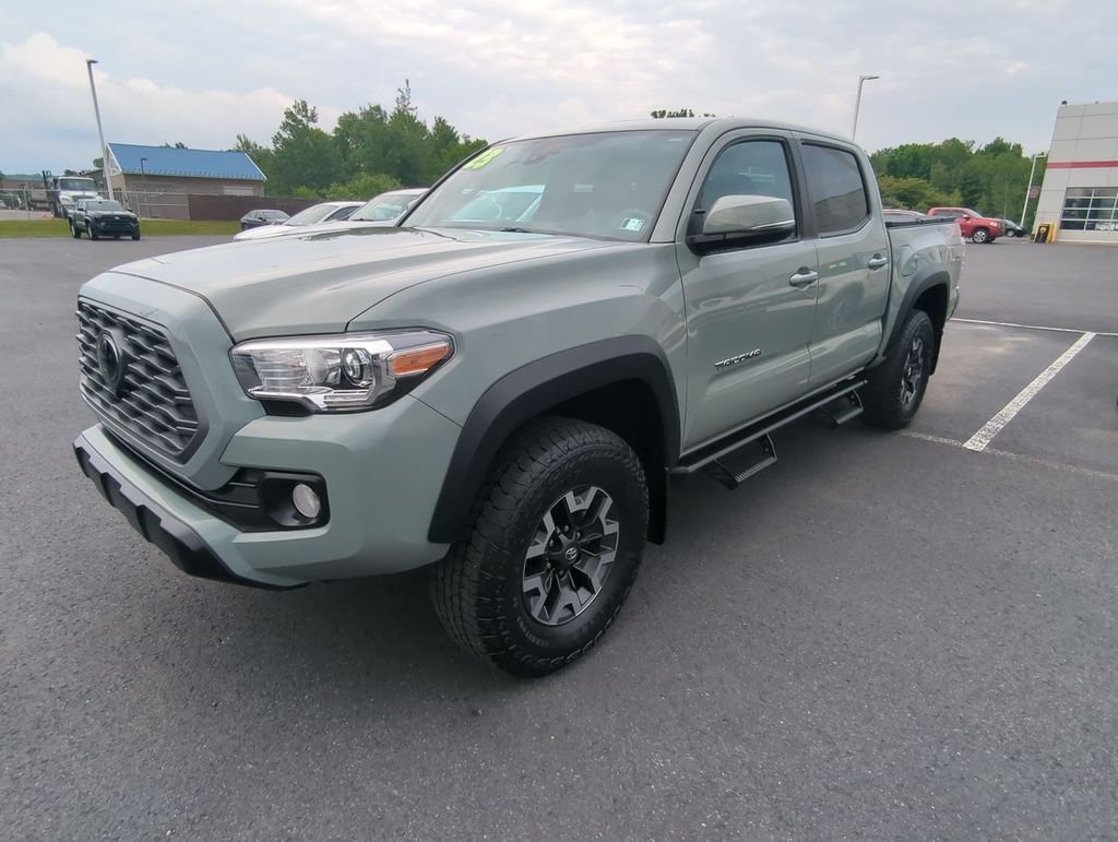 Used 2023  Toyota TRD Off-Road image 4