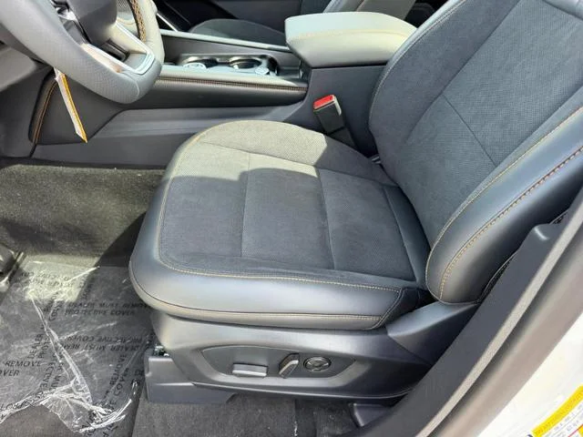 New 2026 Star White Metallic Tri-Coat Ford Tremor® image 49