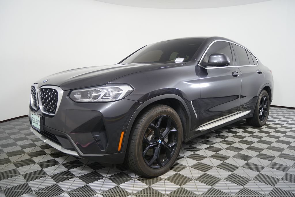 Used 2022 Dark Graphite Metallic BMW xDrive30i image 7
