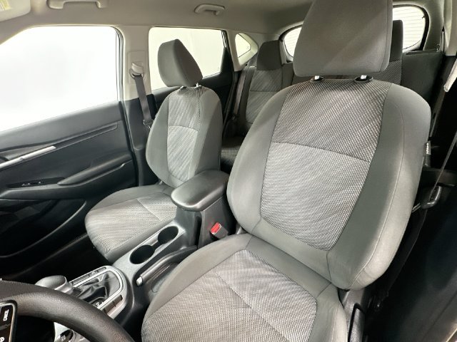 Used 2023 White Kia LX image 14