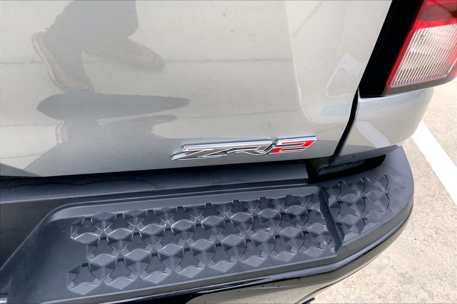 2023 Chevrolet Colorado ZR2 - Photo 10
