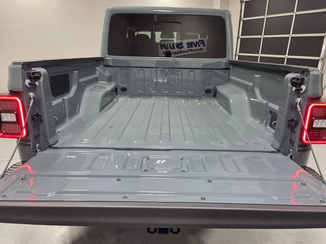 New 2026 Anvil Clear-Coat Exterior Paint Jeep Shadow Ops image 10