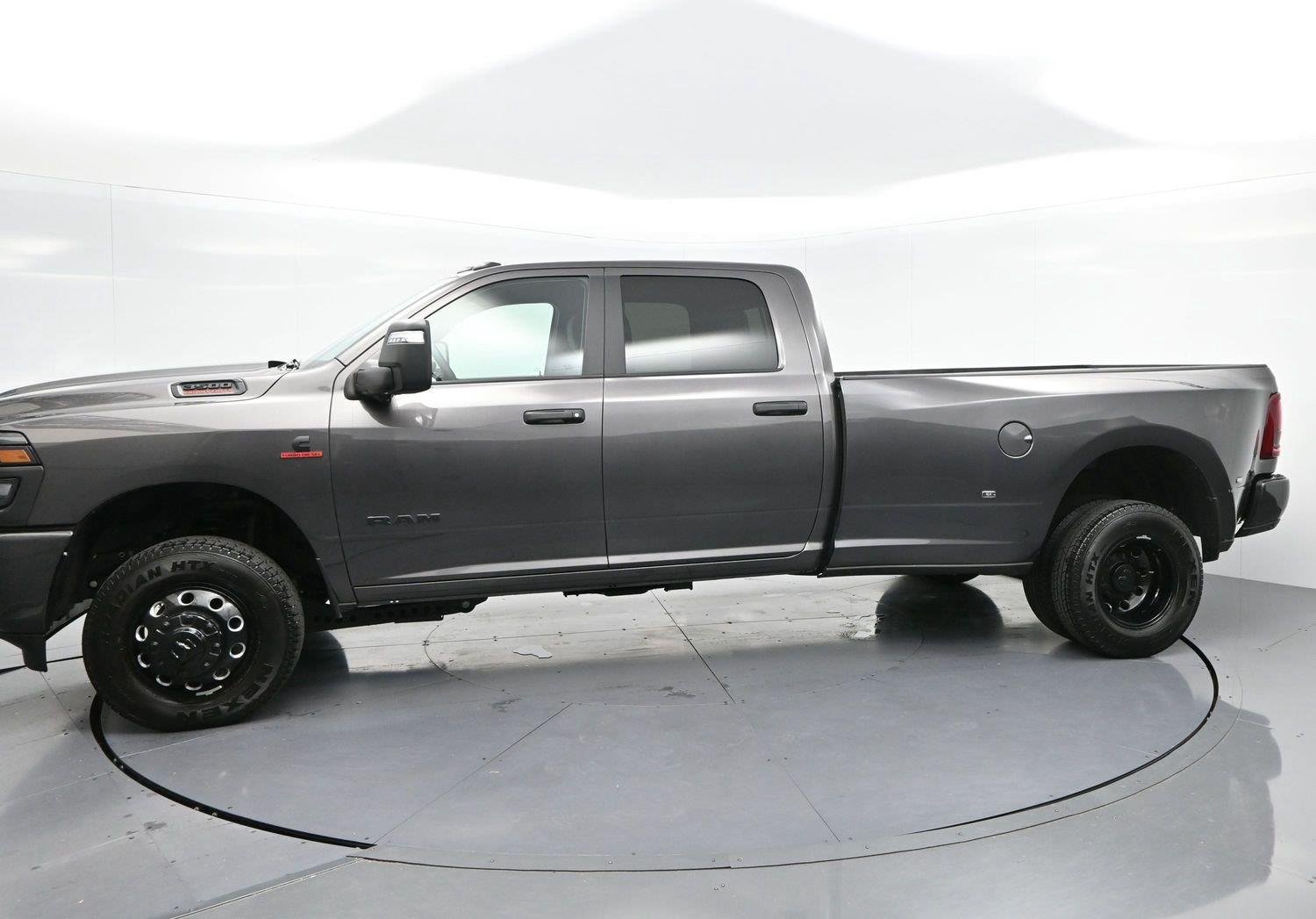 Used 2026 Granite Crystal Metallic Clearcoat Ram Big Horn image 4