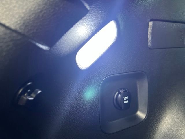 Used 2025 Green Kia X-Line image 19