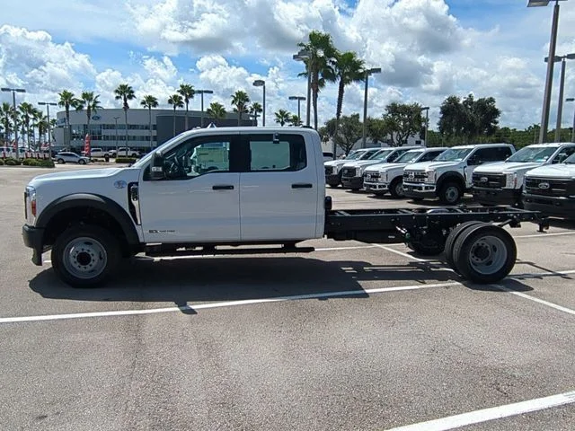 2026 Ford F-450 Super Duty Chassis Cab XL - Photo 7