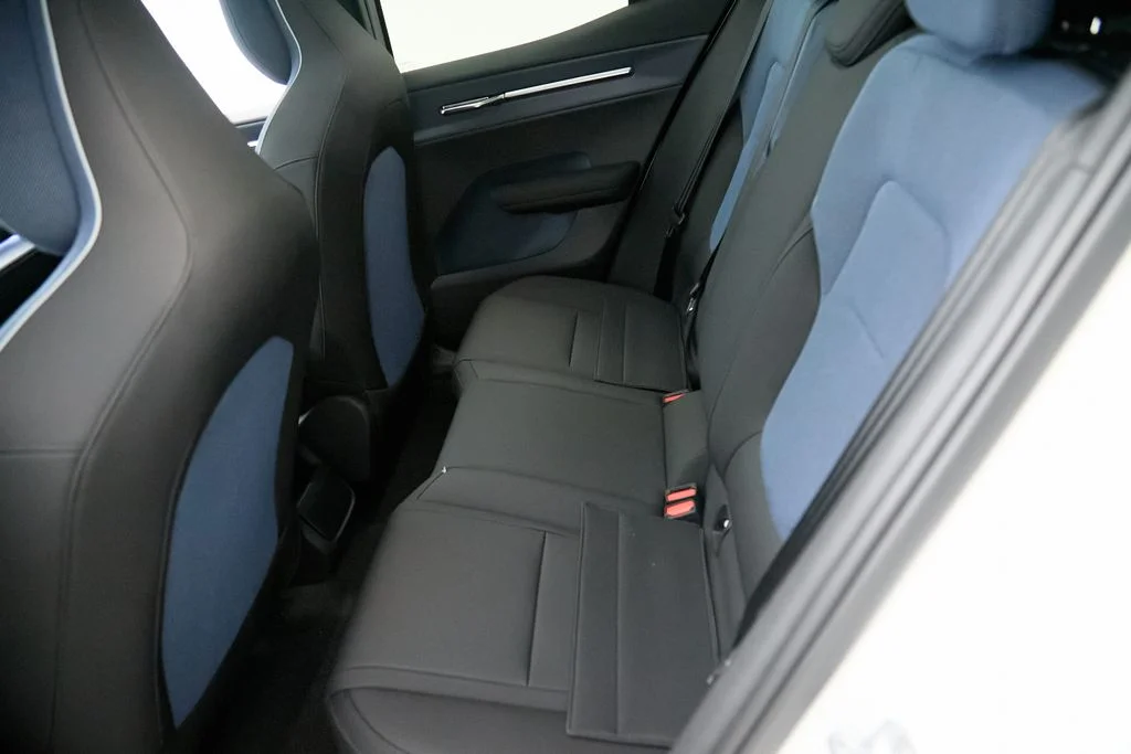 New 2026 Crystal White Volvo Ultra image 20