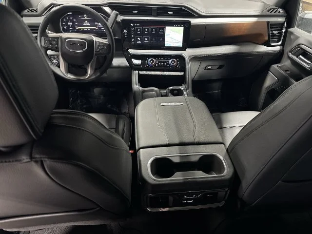 2026 GMC Sierra 3500HD Denali - Photo 12